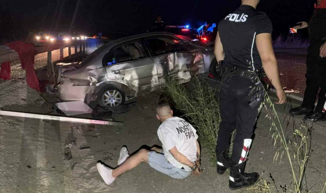 Bursa’da film gibi kovalamaca Bursa’da polis ekiplerinin "dur" ihtarına uymayarak kaçan otomobil sürücüsü, yaklaşık