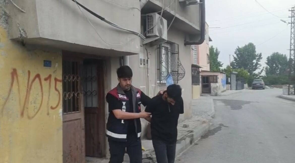 Bursa'da filmleri aratmayacak dolandırıcılık hikayesi 1 bursada filmleri aratmayacak dolandiricilik hikayesi 6e62e0e762ae