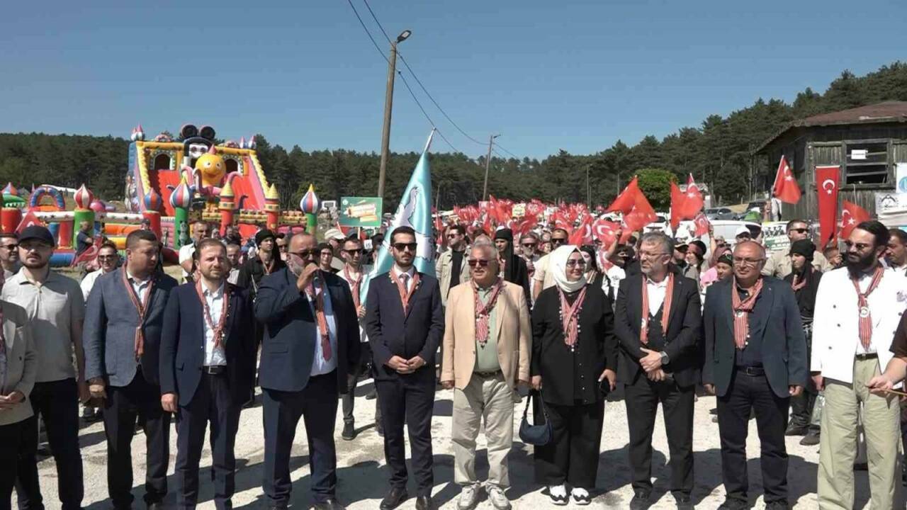 Bursa’da Giresunluları buluşturan şenlik 4 bursada giresunlulari bulusturan senlik 4579b4a4af1d