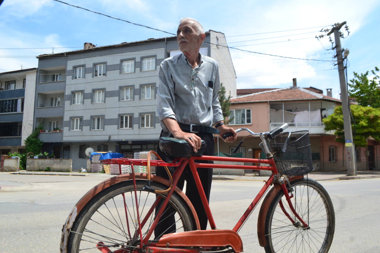 Bursa'da herkes onu bisikletiyle tanıyor! 38 yıllık muhtardan sağlıklı yaşam formülü 5 bursada herkes onu bisikletiyle taniyor 38 yillik muhtardan saglikli yasam formulu b258a7ffe54a