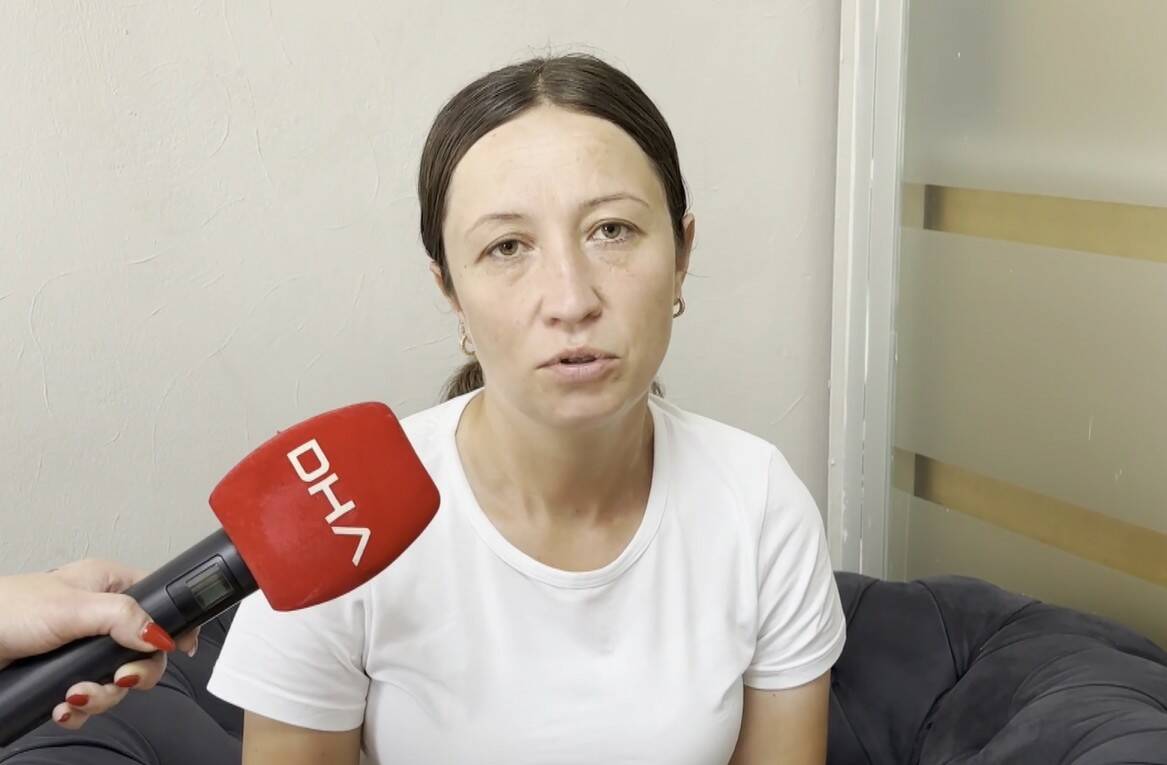 Bursa'da iki çocuk annesinin gözyaşları: 'Eşyalarımı verin, çocuklar yerde uyumasın' 4 bursada iki cocuk annesinin gozyaslari esyalarimi verin cocuklar yerde uyumasin 233387427bdf