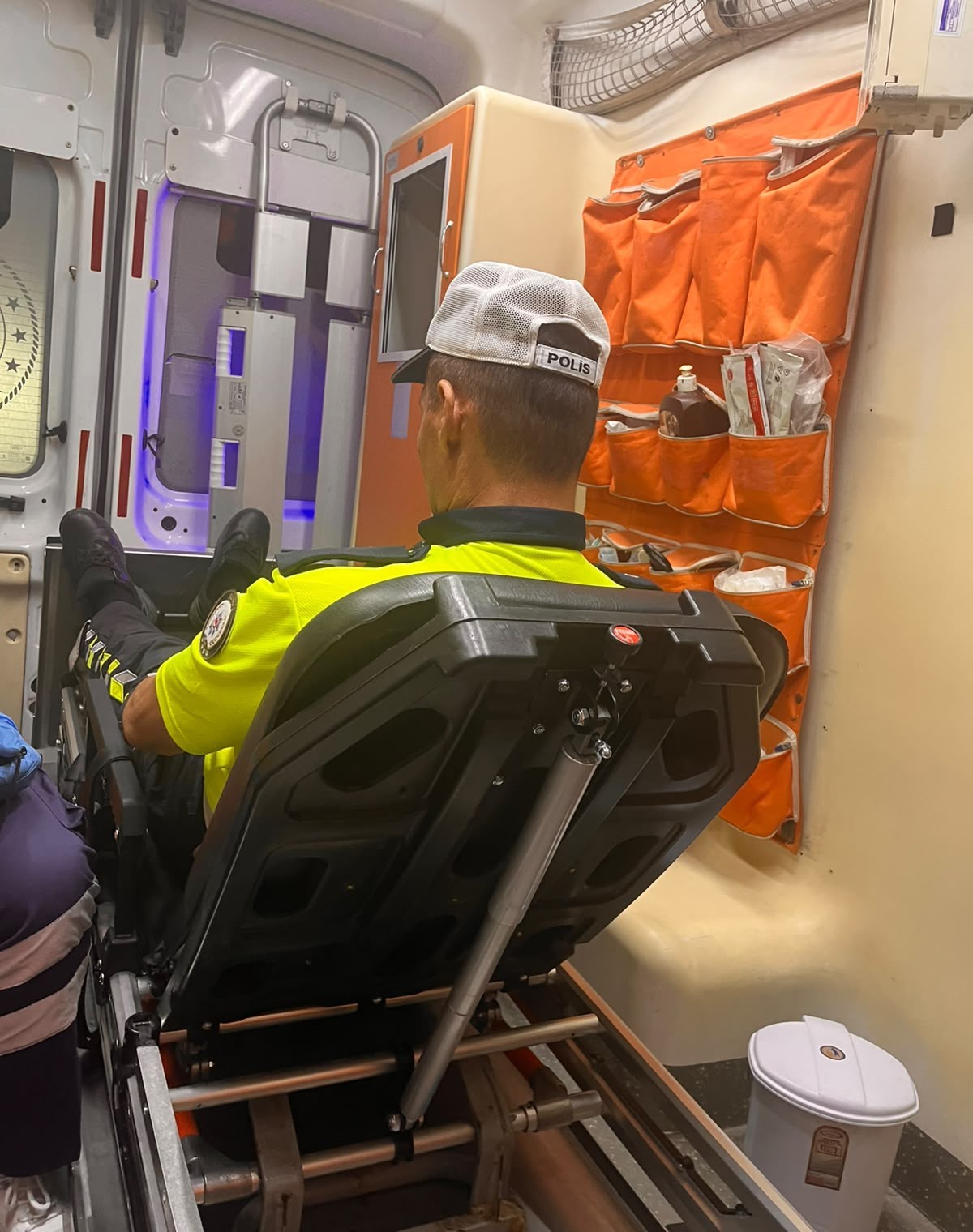 Bursa’nın Nilüfer ilçesi Odunluk Metro İstasyonu Halıcılar önü mevkiinde yaşanan