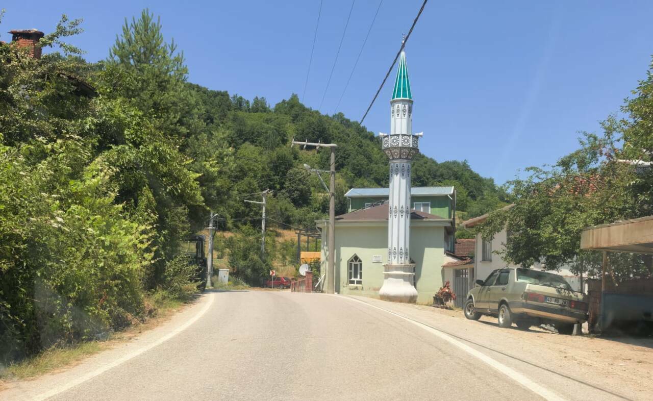 Bursa'da Müzeyyen Senar'ın doğduğu Türkiye'nin en uzun köyü! 4 bursada muzeyyen senarin dogdugu turkiyenin en uzun koyu cdfcd8e59969