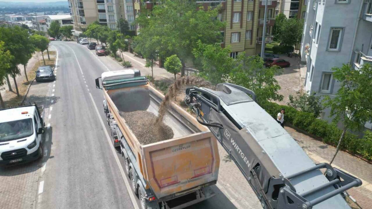 bursada o yol yenileniyor 8d58ae9f712f