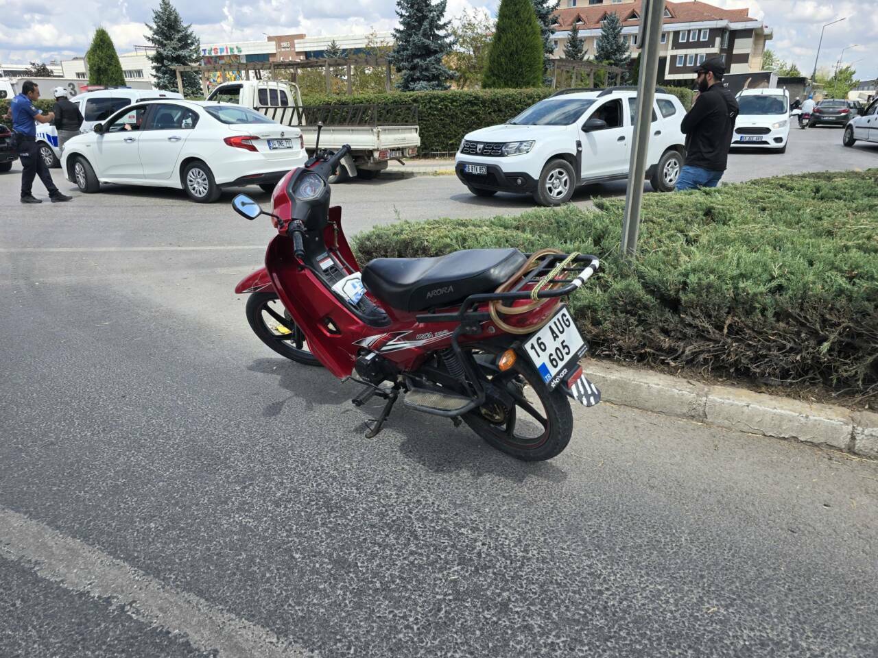bursada otomobille motosiklet carpisti 90b2c6a24356