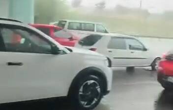 Bursa'nın Mudanya ilçesinde sabah saatlerinde etkili olan ve kısa sürede