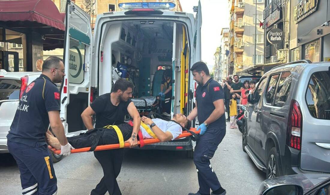 Bursa’nın Orhangazi ilçesinde E.T. (21), sokakta karşılaştığı husumetlisi H.G. (19)