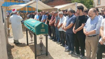 Bursa'nın Orhangazi ilçesinde İznik Gölü’nde boğulan İsmail İmamoğlu'nun (21) cenazesi