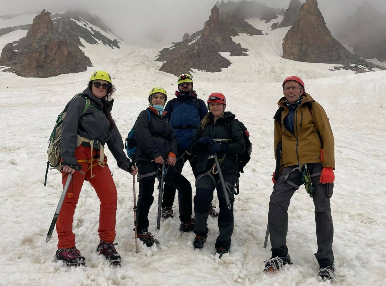 Bursalı dağcılar Erciyes’e tırmandı 4 bursali dagcilar erciyese tirmandi a69608added0