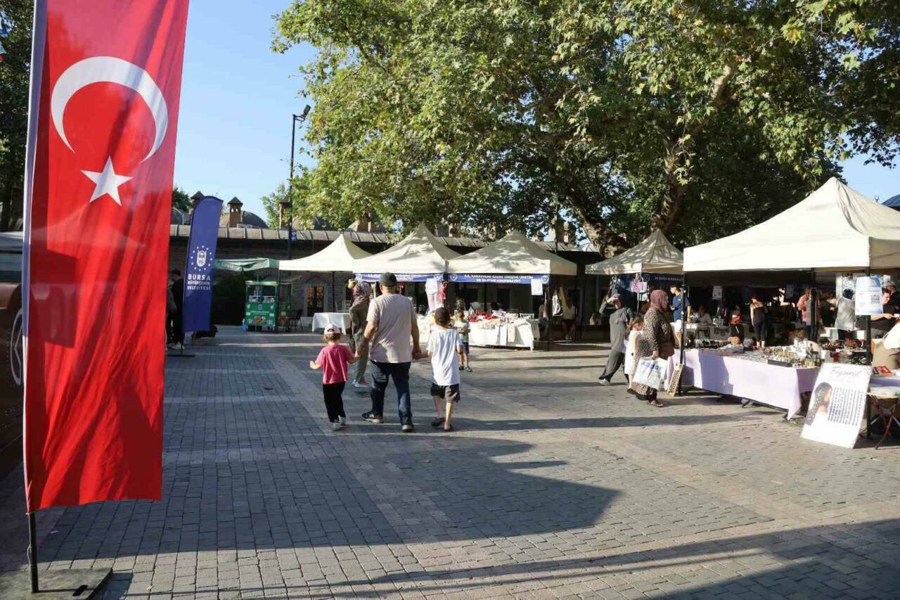 Bursa'nın kalbindeki bu pazara büyük ilgi 1 bursanin kalbindeki bu pazara buyuk ilgi 8c24a9413114