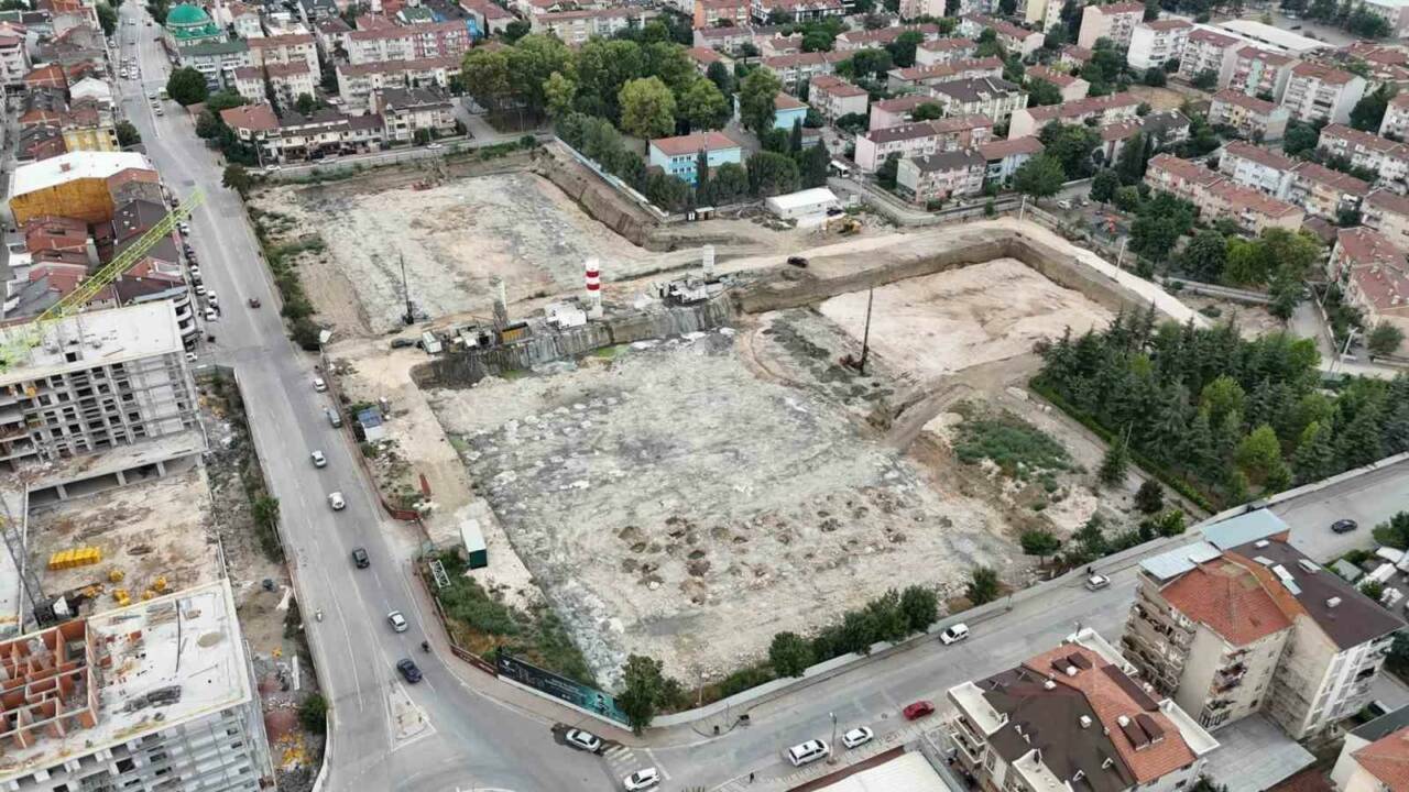 bursanin o ilcesinde kentsel donusum projesi calismalar tum hiziyla suruyor d2df53942ae8