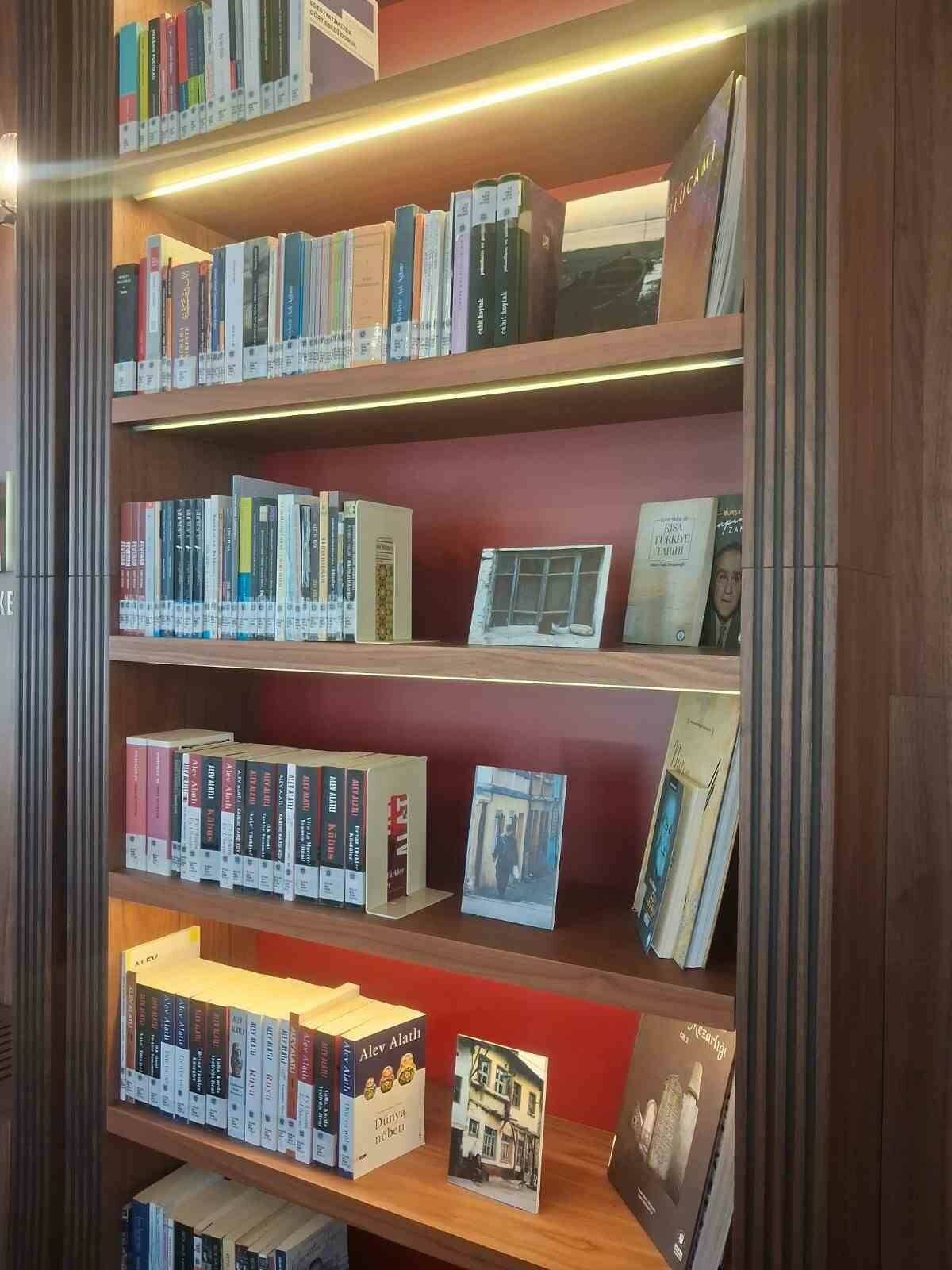 Bursa'nın şehir hafızası 'Bellek’ izleyiciyle buluştu 1 bursanin sehir hafizasi bellek izleyiciyle bulustu 0adddbd59272