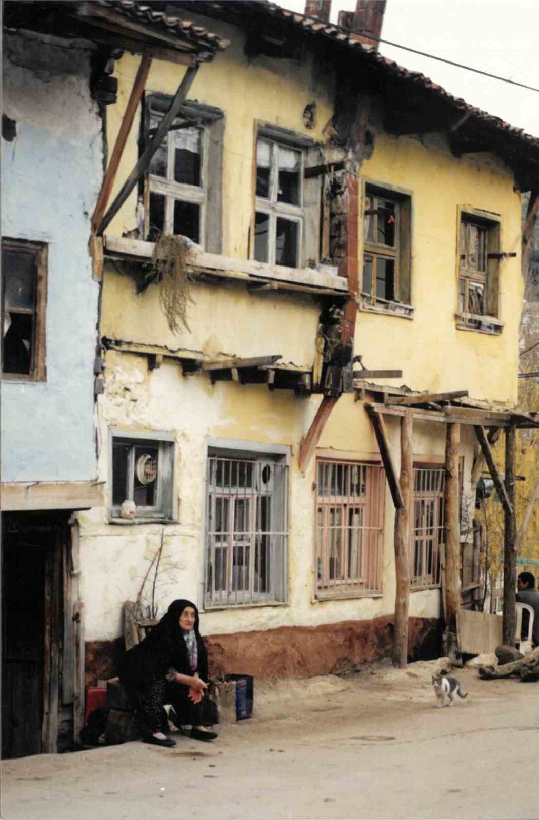 Bursa'nın şehir hafızası'Bellek’ izleyiciyle buluştu 5 bursanin sehir hafizasi bellek izleyiciyle bulustu e5ab27161965