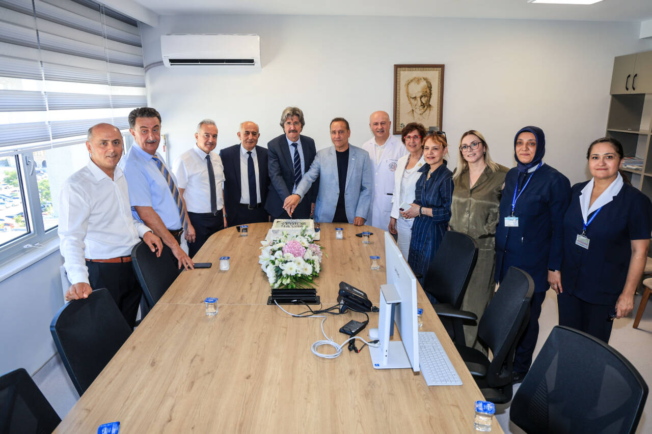 Bursa Uludağ Üniversitesi'nin Dermatoloji Kliniği yenilendi 1 buu9916
