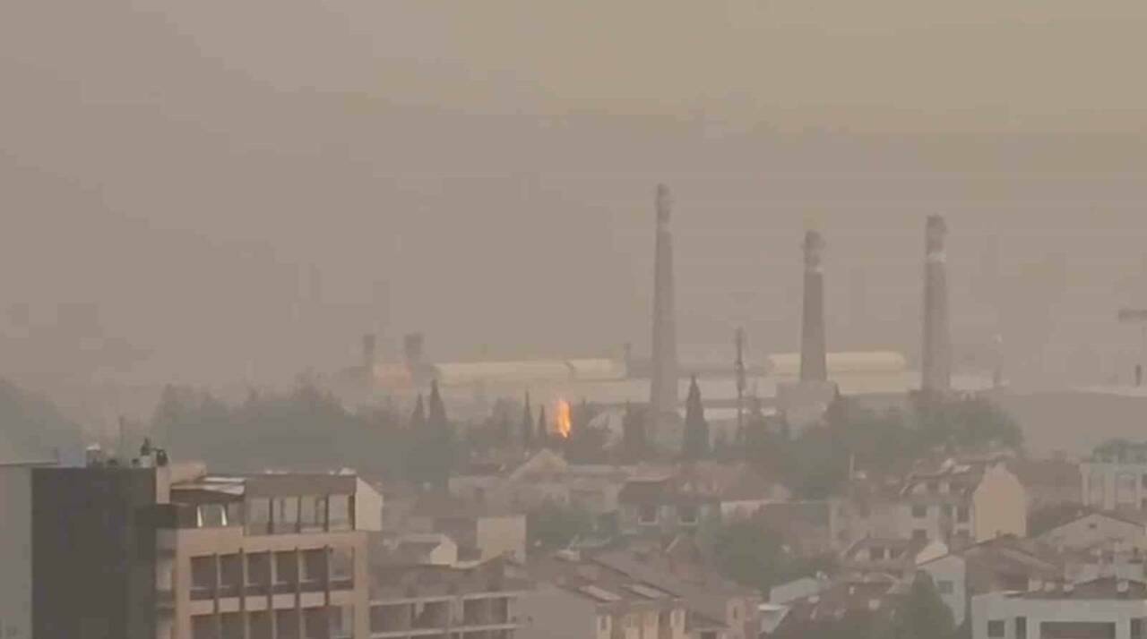 Çanakkale’de yıldırım yangın çıkardı 2 canakkalede yildirim yangin cikardi a6c7f9a89270