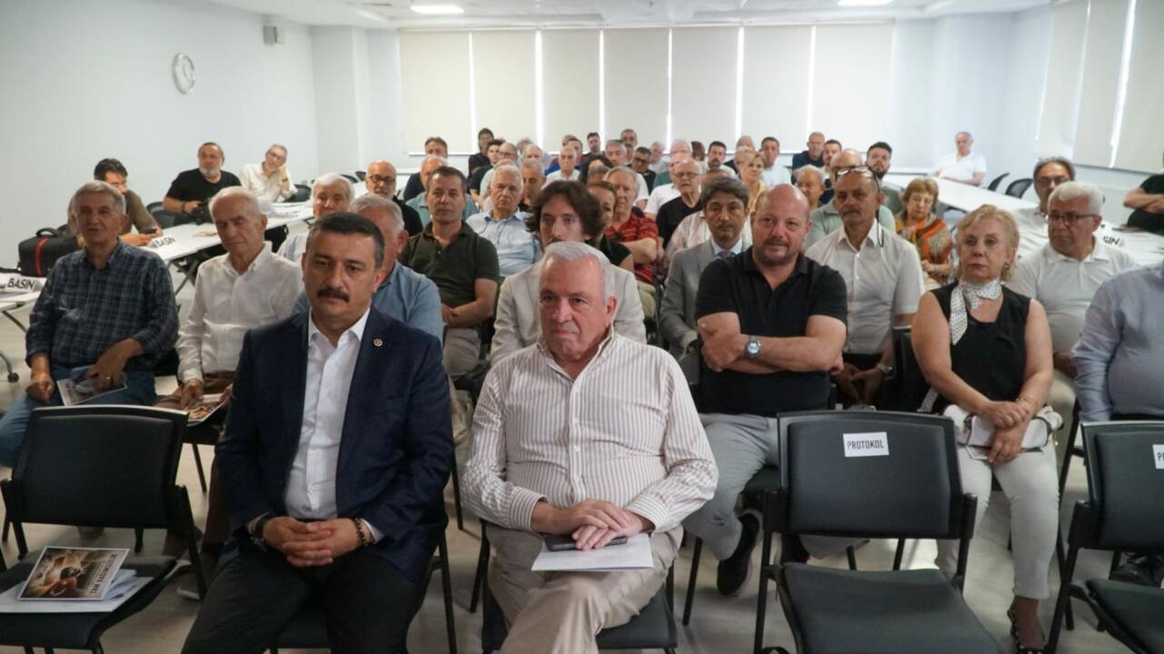 Atatürkçü Düşünce Derneği Bursa Şubesi'nden Cumhuriyet çağrısı 2 ce37fb56 5e7b 4a3d b125 3b77bb283a34