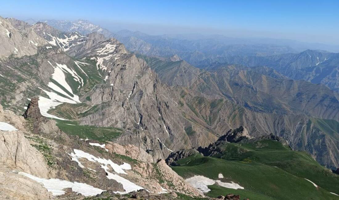Bursalı dağcı için seferberlik Hakkari'de, 4 bin 135 rakımlı Cilo Sat Dağı'na tırmandıktan sonra