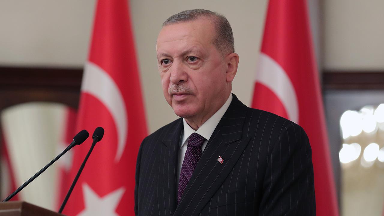 Cumhurbaşkanı Recep Tayyip Erdoğan, vefat eden Katar Baba Emîri Şeyh