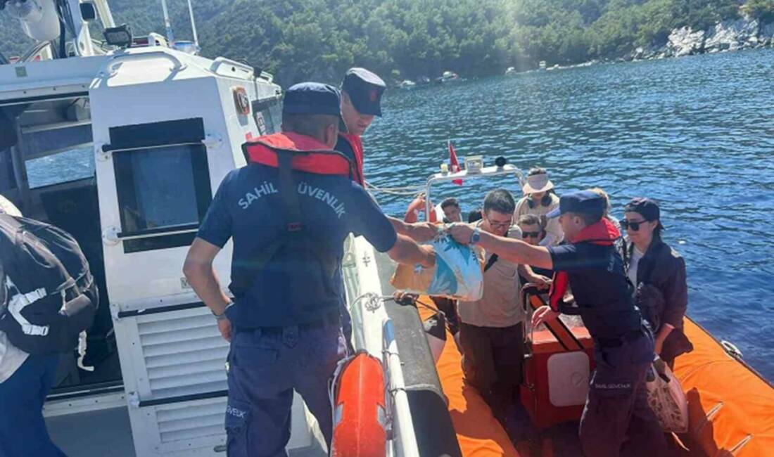 Muğla’nın Datça ilçesi Zümrüt Kargı mevkiinde Sahil Güvenlik ve Datça