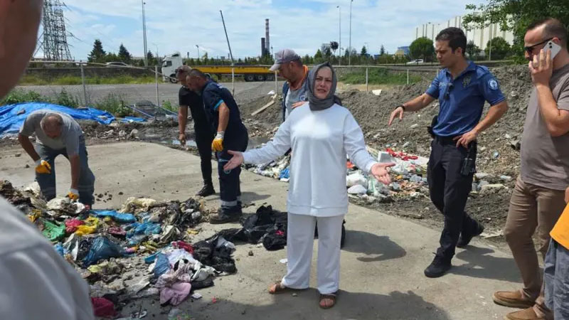 Altın dolu çanta çöp oldu! Bir anlık ihmal pahalıya patlıyordu… Zonguldak'ta hastaneden taburcu olduktan sonra evine dönen bir kadının, kısa