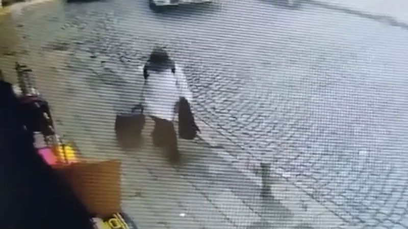 10 dakikada 170 milyonluk soygun! Valizle götürüp, küvete sakladı İstanbul'da bir kuyumcunun deposundan 51 kilo 482 gram eritilmiş altın