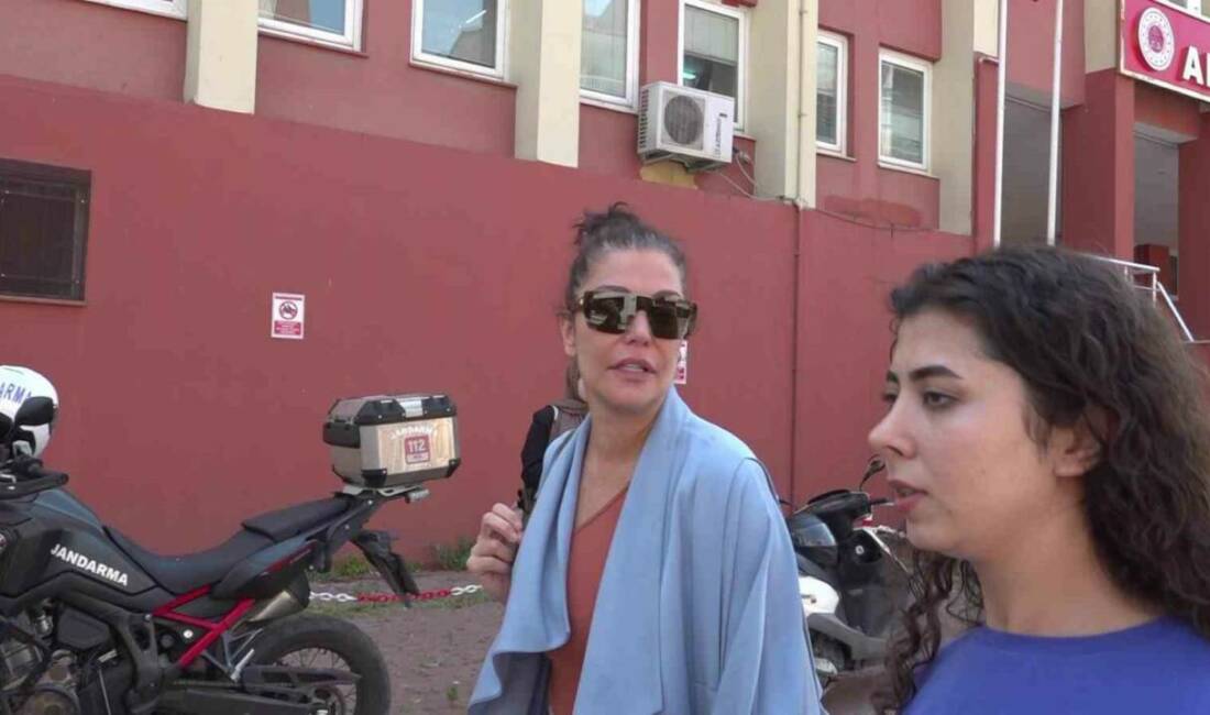 Deniz Akkaya gözaltına alındı Kocaeli’nin Kartepe ilçesinde kavgaya karıştığı öne sürülen eski manken ve