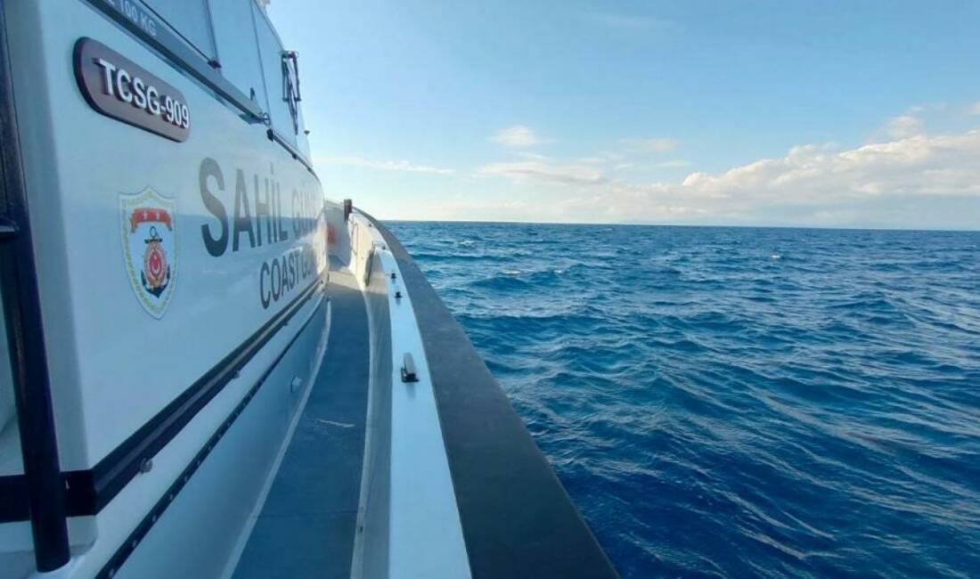 Denizde sürüklenen 1’i bebek 5 kişi kurtarıldı İzmir'de, kürek sörfü yaptıkları sırada denizde sürüklenen 5 kişi, Sahil