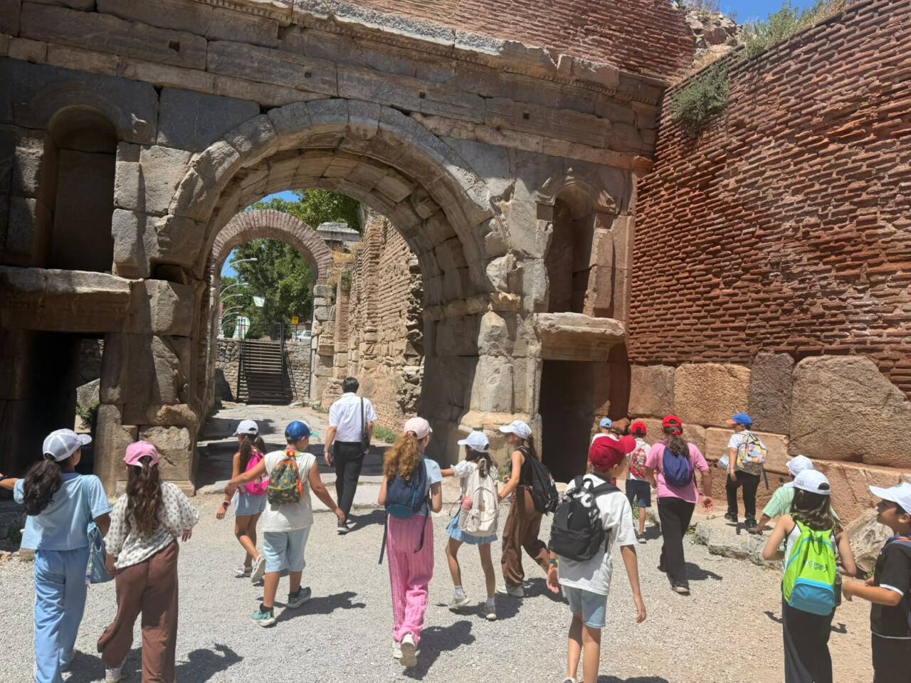 Bursa’da kırsalındaki çocuklar keşfe çıktı! 11 ders arasi 11