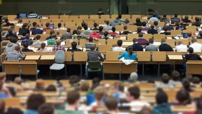 Üniversite kontenjanların belirlenmesinde dikkat edilenler konulara ilişkin açıklama yapıldı. Mezun