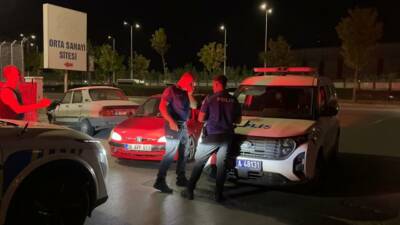 Kayseri'de polis ekiplerinin ‘dur' ihtarına uymayan sürücünün, yapılan kontrollerde alkollü