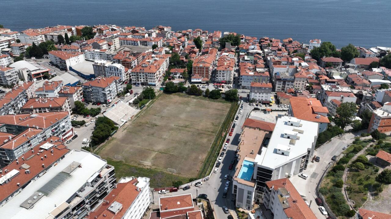 Bursa Mudanya'da yeni stadyum, meydan ve otopark projeleri ne oldu? Başkan Dalgıç tek tek anlattı: 'Taleplerimiz kabul edilmiyor' 11 e5e3beba 0006 488c 9fcf 7312afc39604