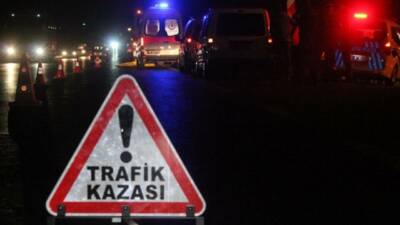 Eskişehir'in Odunpazarı ilçesinde ehliyetsiz sürücü ile ihbara giden ekip aracının