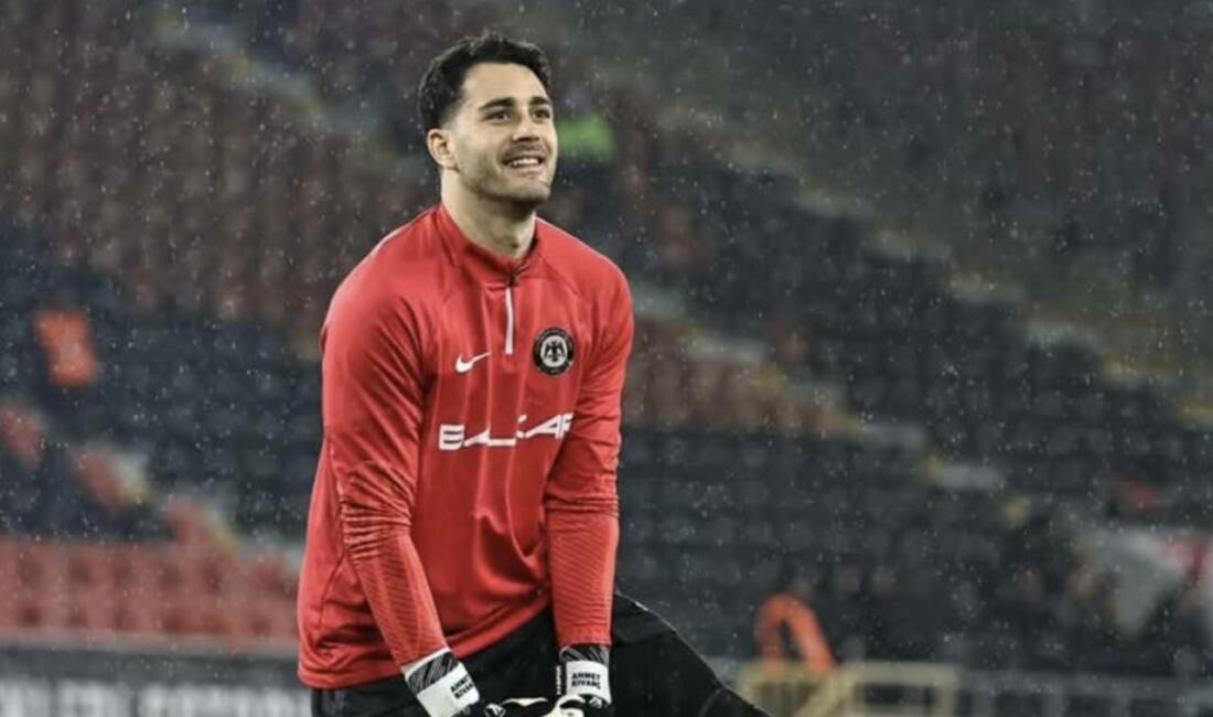 Bursaspor’a Süper Lig’den transfer! Resmen açıklandı Bursaspor, Süper Lig’e yükselen Çorum FK’dan 28 yaşındaki file bekçisi