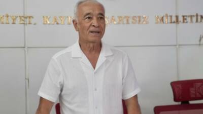 Seferihisar Belediyesi Meclisinde, tutuklanan Belediye Başkanı İsmail Yetişkin'in görevinden uzaklaştırılması