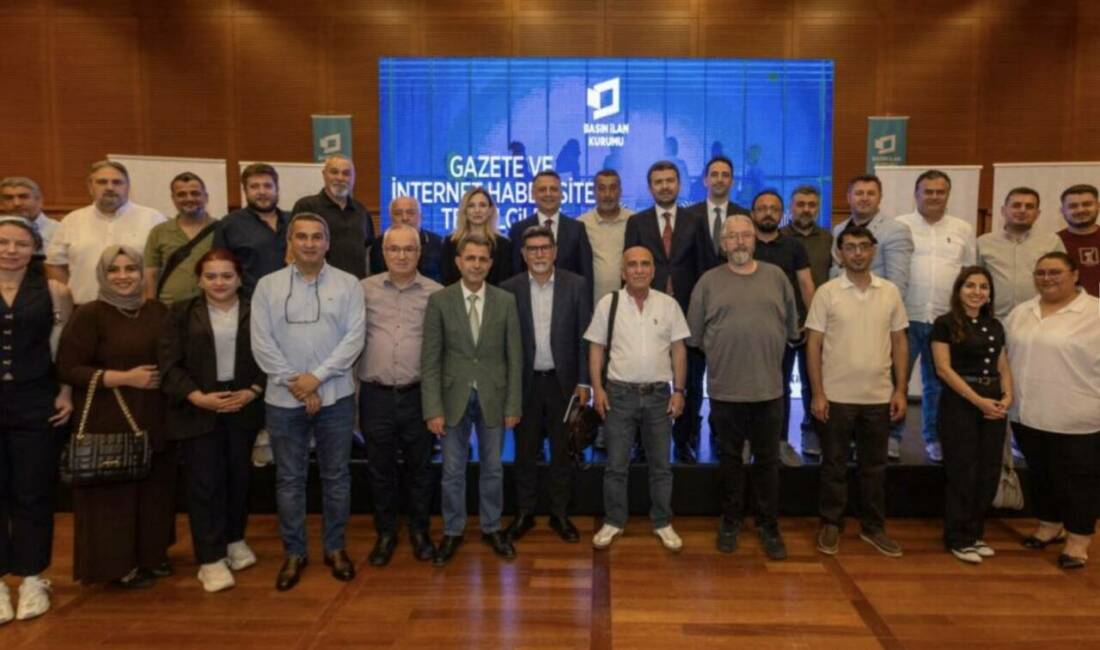 BİK Genel Müdürü Çay, Bursa’da bölge basınıyla buluştu Basın İlan Kurumu Genel Müdürü Abdulkadir Çay, Bursa Bölge Müdürlüğü