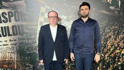 Bursaspor'un yeni pilot takımı Gemlikspor'un tek başkan adayı Erten Kayan,