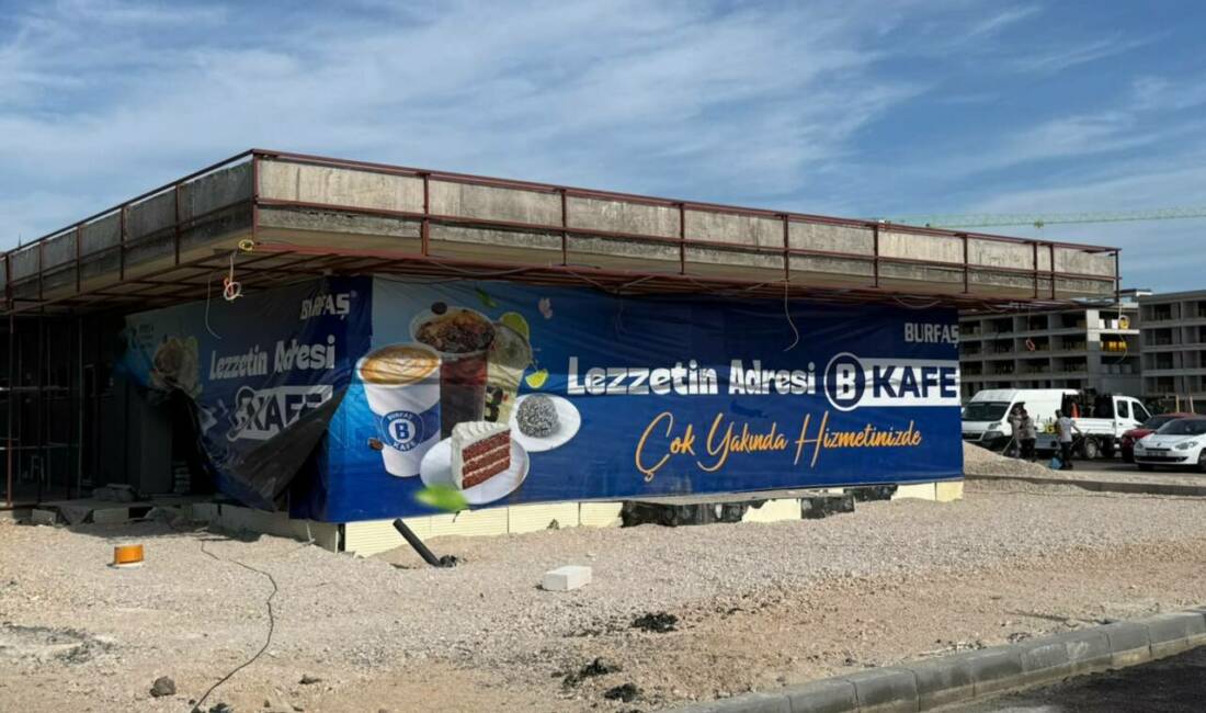 Bursa’nın Bursaspor’la da ünlü mahallesine B Kafe geliyor Özlüce İbrahim Yazıcı Tesisleri’nde Futbol Okulu öğrencileri ile velilerinin de