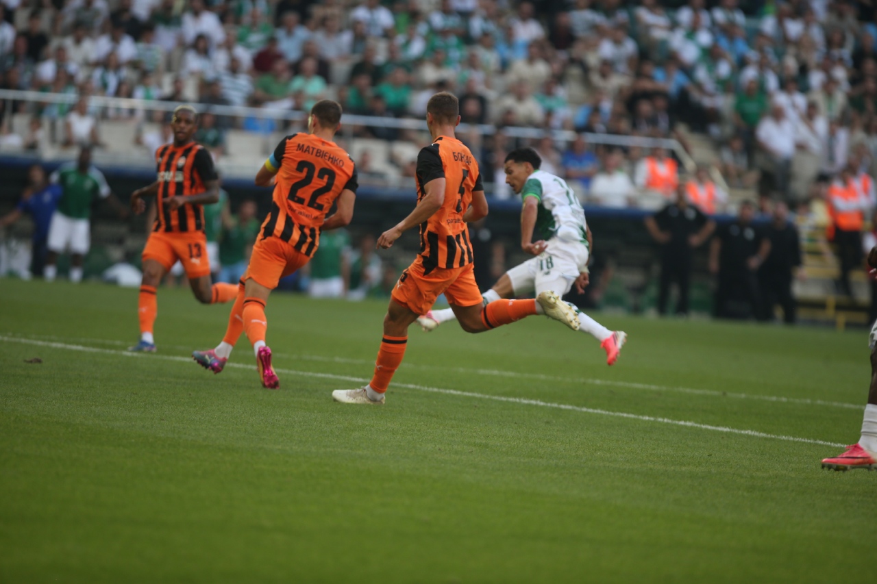 Bursaspor'dan dolu tribünler önünde umut veren prova! 2 emre1048