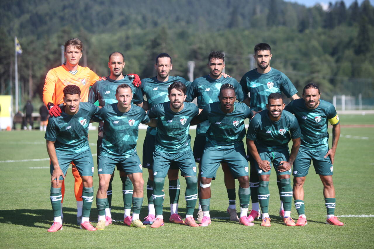 Bursa'da bu maç kaçmaz! Timsah, Shakhtar Donetsk'i ağırlıyor... 5 emre8599 1