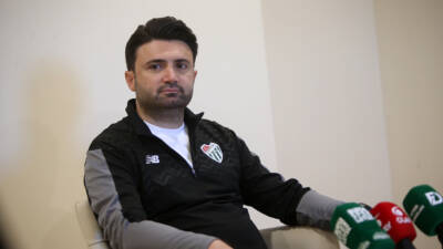 Bursaspor Kulübü Başkanı Enes Çelik önemli açıklamalar yaptı.