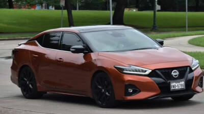 Nissan, verimsiz modelleri hattan indirerek geleceğe odaklanma kararı aldı.
