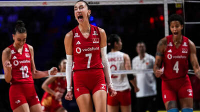 Filenin Sultanları, Milletler Ligi'nde ev sahibi Çin'i 3-0 yenerek finale