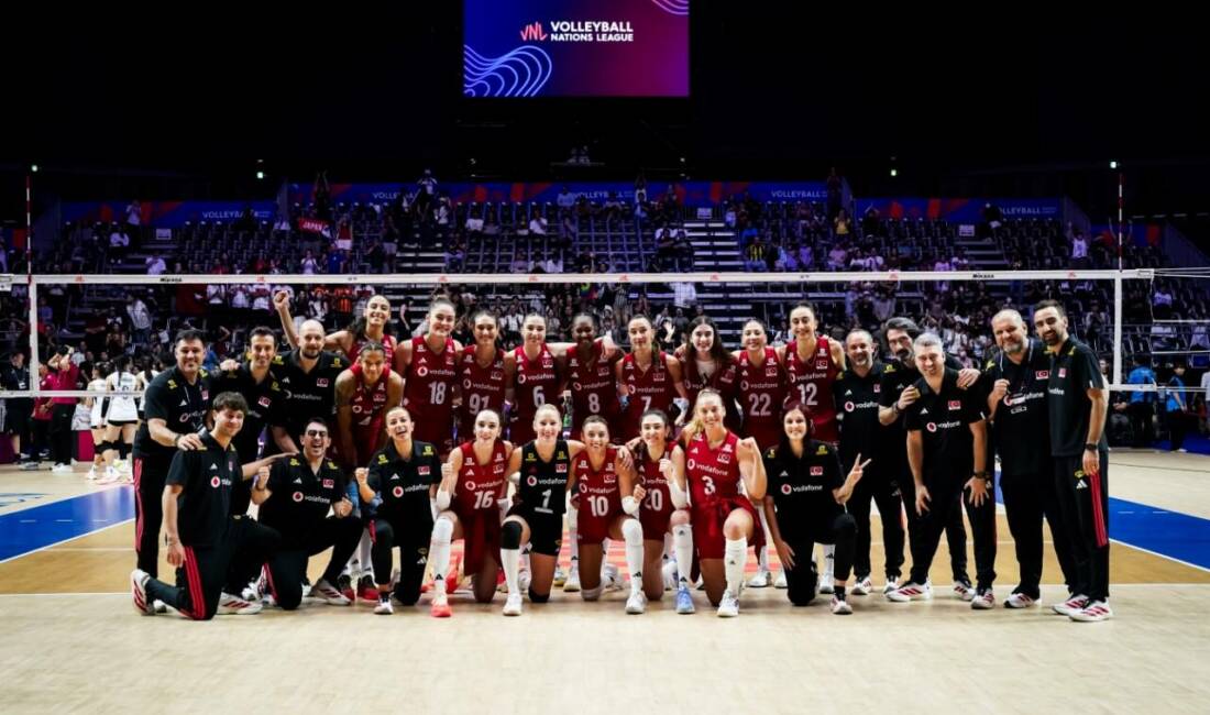 Filenin Sultanları, Tayland’ı mağlup etti Filenin Sultanları, 2026 Voleybol Milletler Ligi'nin (VNL) üçüncü haftasının dördüncü