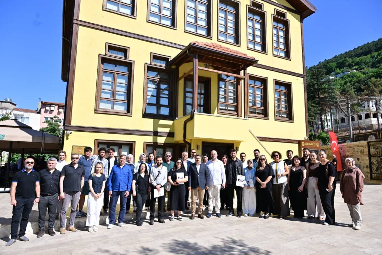 Bursalı mimar adayları Yıldırım Külliyesi için yarıştı 1 foto 3 1