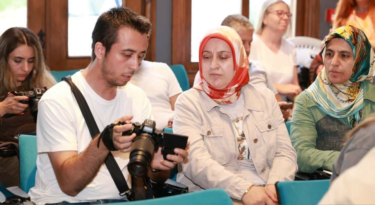 gelecegin profesyonel fotografcilari osmangazide yetisiyor a9b9bb1b4e95