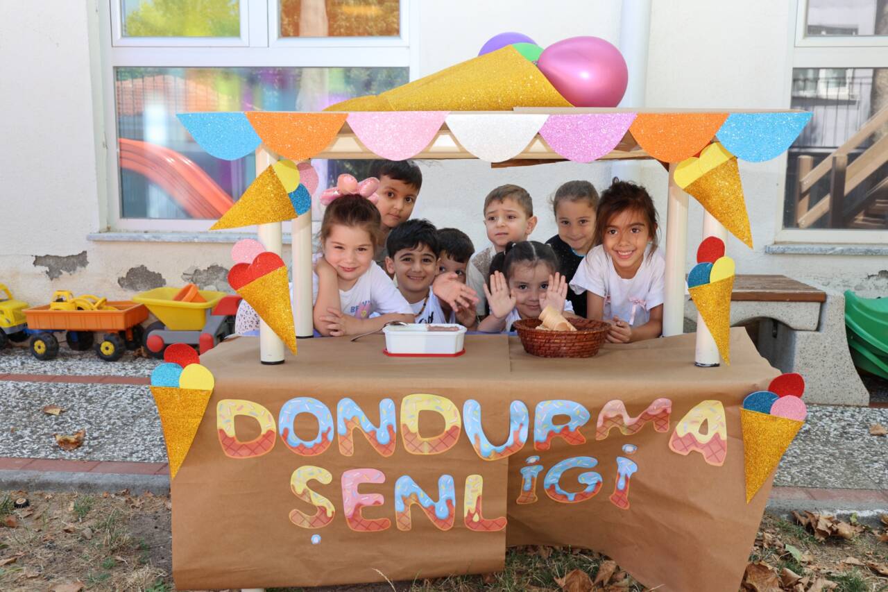 Bursa'nın Gemlik ilçesinde çocuklara ücretsiz yaz atölyeleri 3 gemlik belediyesinden miniklere eglenceli yaz programlari 7