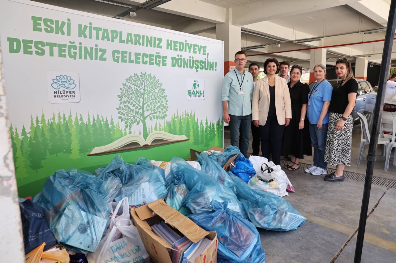 Fwd: (FOTOĞRAFLI) NİLÜFER’DE ATIK KAĞITLARI GETİREN HEDİYE KAZANIYOR