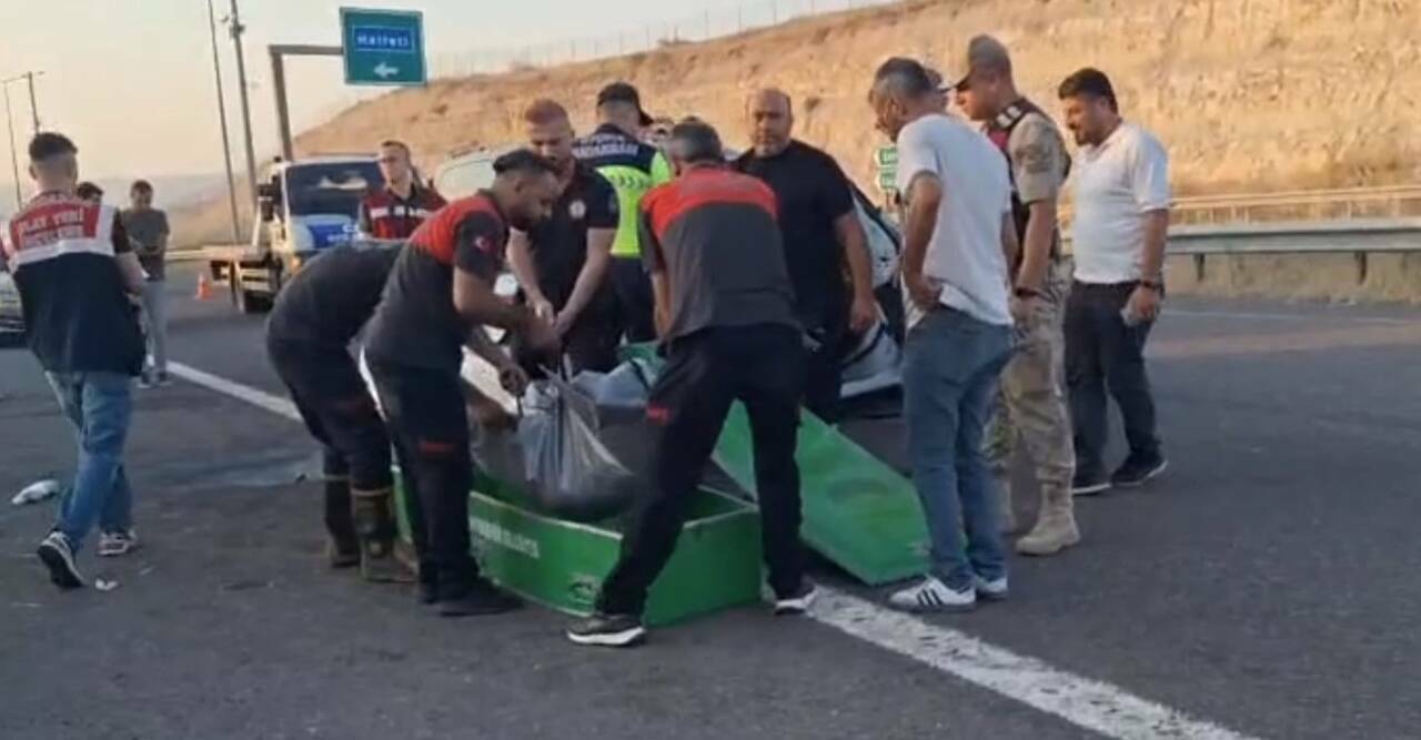 Gezi dönüşü feci kaza: Çok sayıda ölü ve yaralı var 3 gezi donusu feci kaza cok sayida olu ve yarali var ec71be8ebe0d