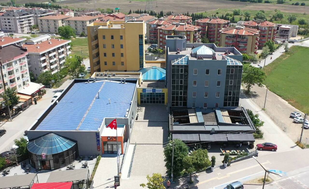 Çağdaş Eğitim Kooperatifi 31. yaşını kutluyor 2 Çağdaş Eğitim Kooperatifi 31. yaşını kutluyor