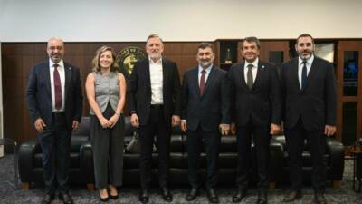Bursa Ticaret ve Sanayi Odası'nda (BTSO), VatanJet yöneticileri ile gerçekleştirilen